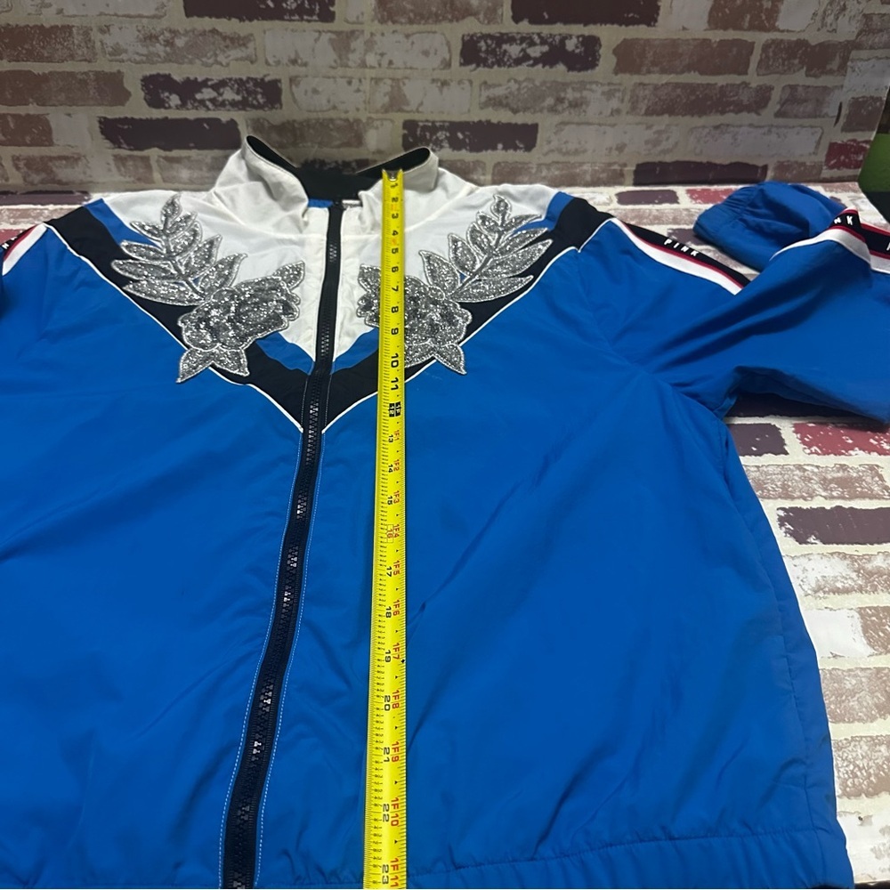 PINK Victoria's Secret Windbreaker Blue and White Jacket size ML - Picture 6 of 9